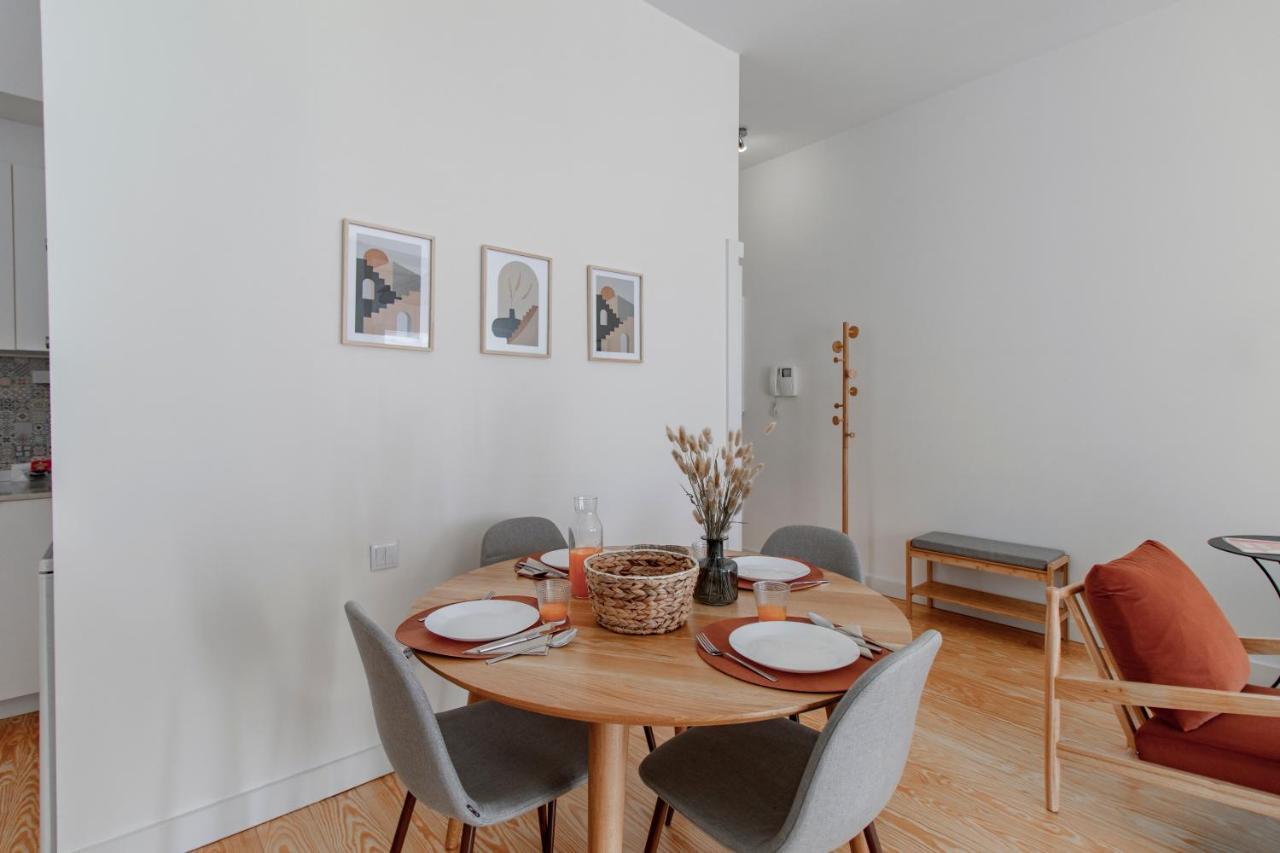 Virtudes Flat W/ Ac & Balcony By Lovelystay Πόρτο Εξωτερικό φωτογραφία